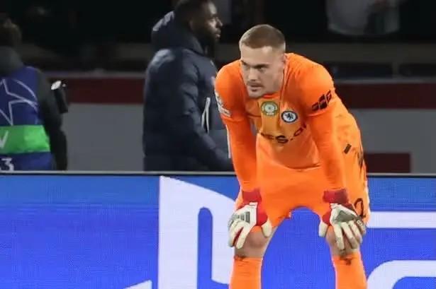 半岛体育-气坏了，NBA球星约什-哈特：别再让约恩森守门了